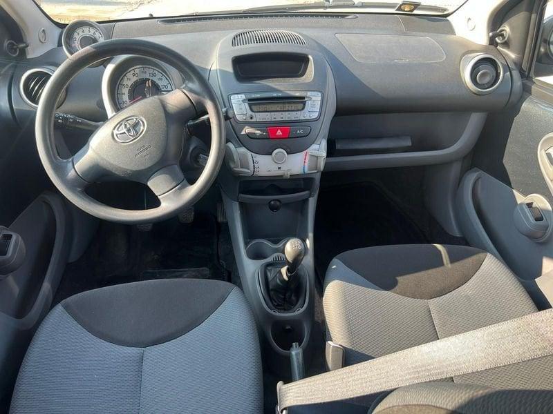 Toyota Aygo Aygo 1.0 12V VVT-i 5 porte Sol