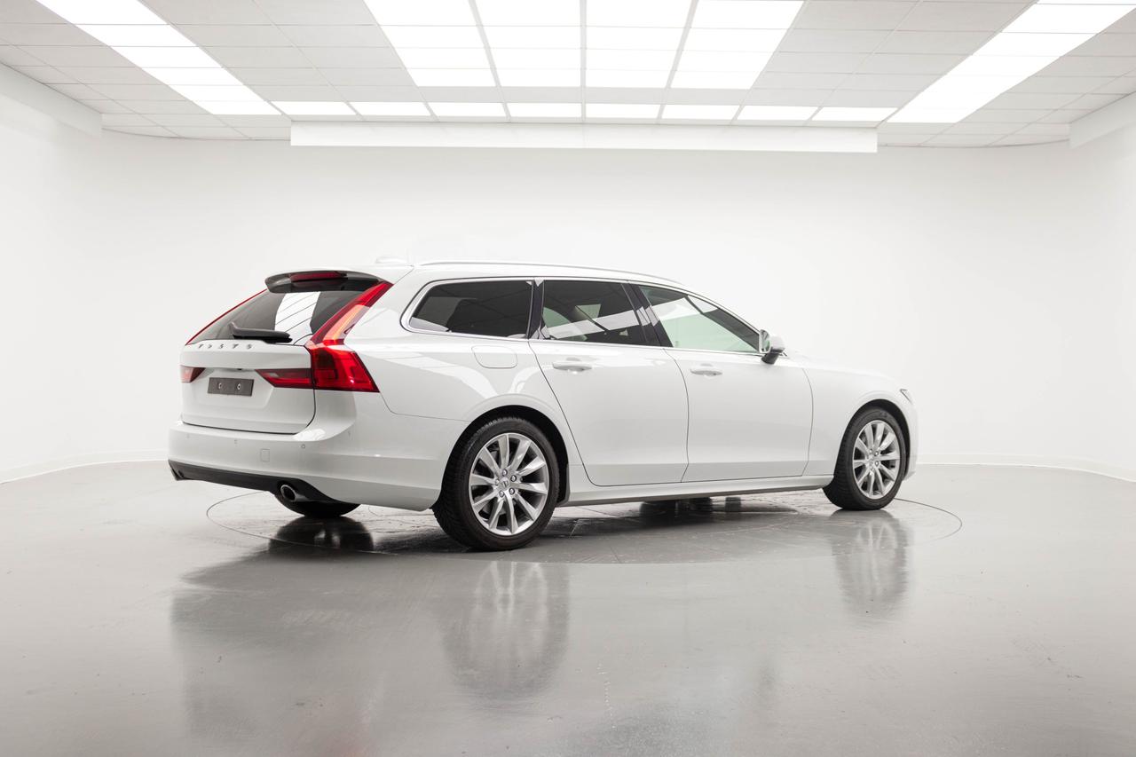 VOLVO V90 D3 GEARTRONIC MOMENTUM