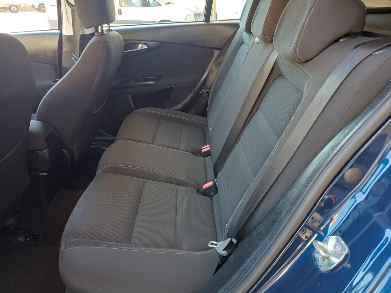 Fiat Tipo 1.6 Mjt S&S SW Lounge - 2019