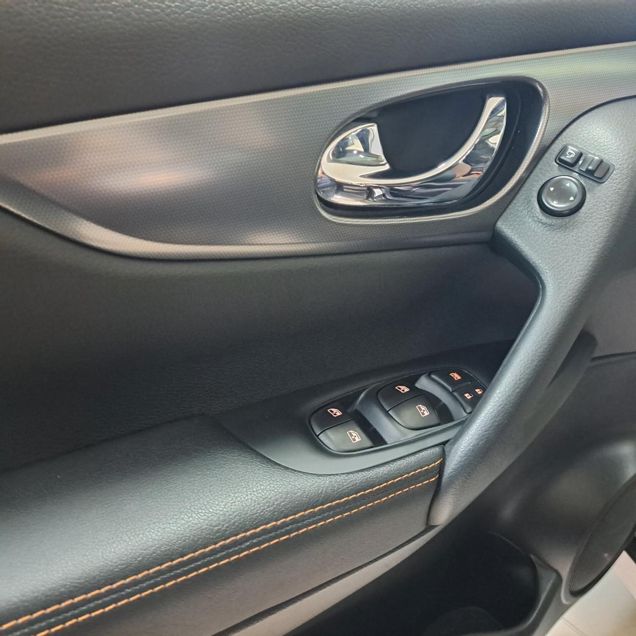 Nissan Qashqai 1.3 DIG-T 140 CV Business