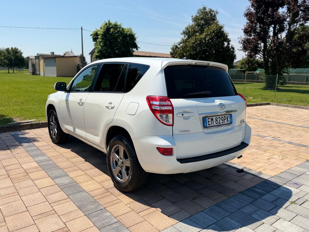 Toyota RAV 4 RAV4 Crossport 2.2 D-4D 150 CV Lounge