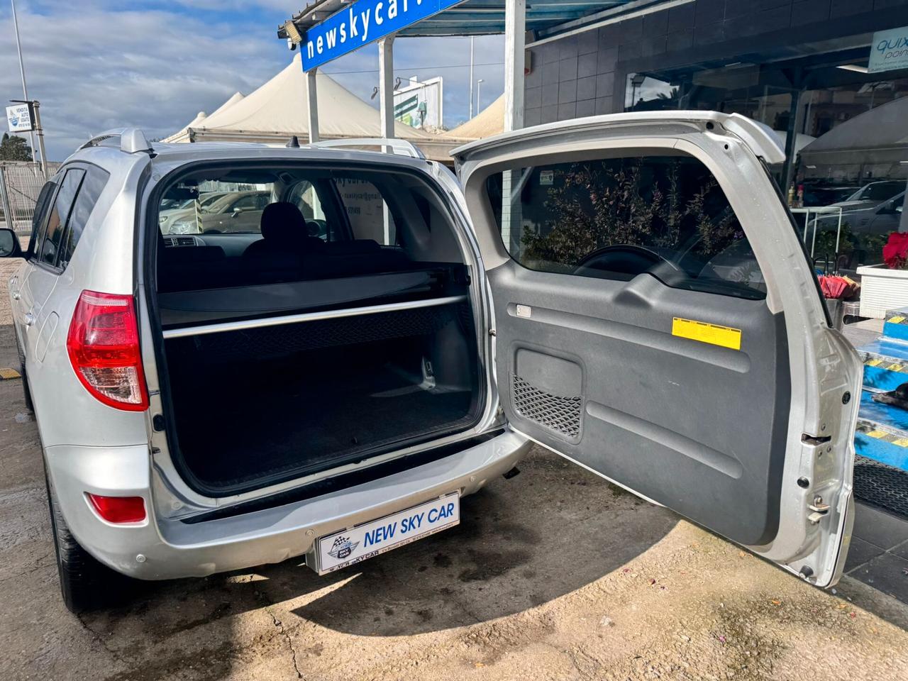 Toyota RAV 4 RAV4 2.2 D-4D 136 CV Sol