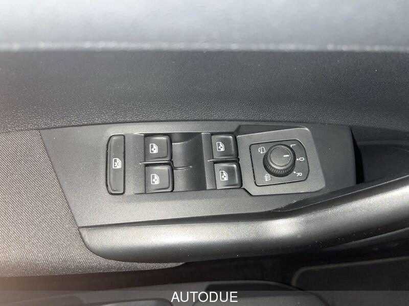 Volkswagen Taigo 1.0 TSI LIFE 110CV DSG