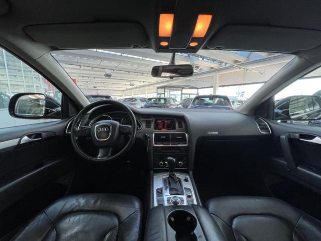 AUDI Q7 3.0 V6TDI 240CV QuattroTiptronicAdvanced-DIST.FATT