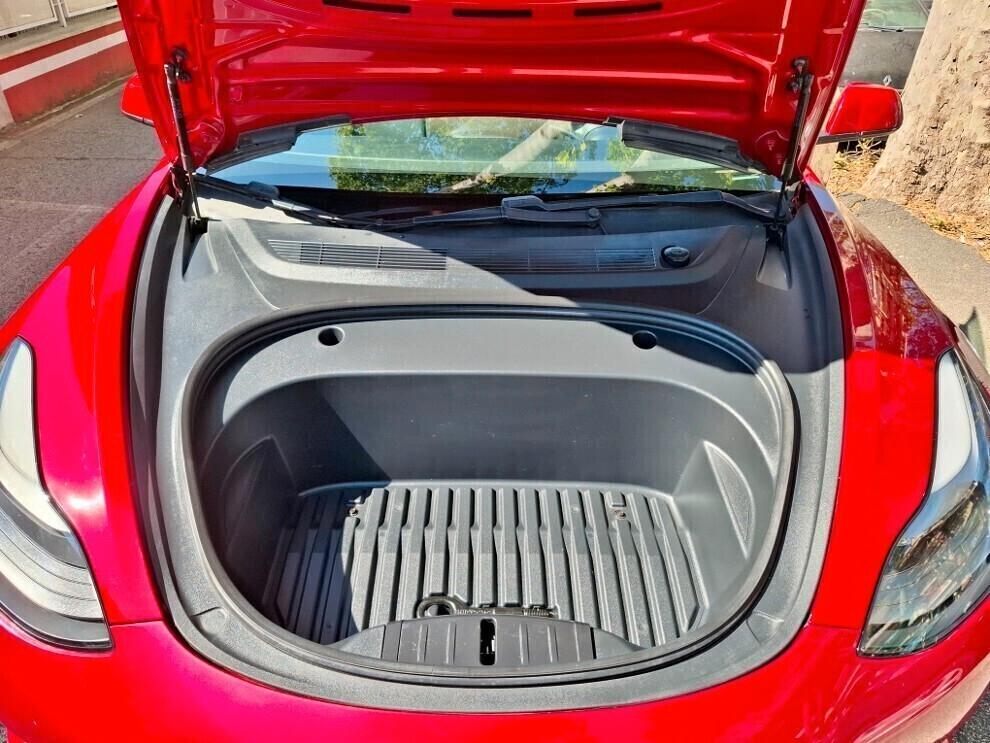 Tesla Model 3 Long Range Dual Motor AWD