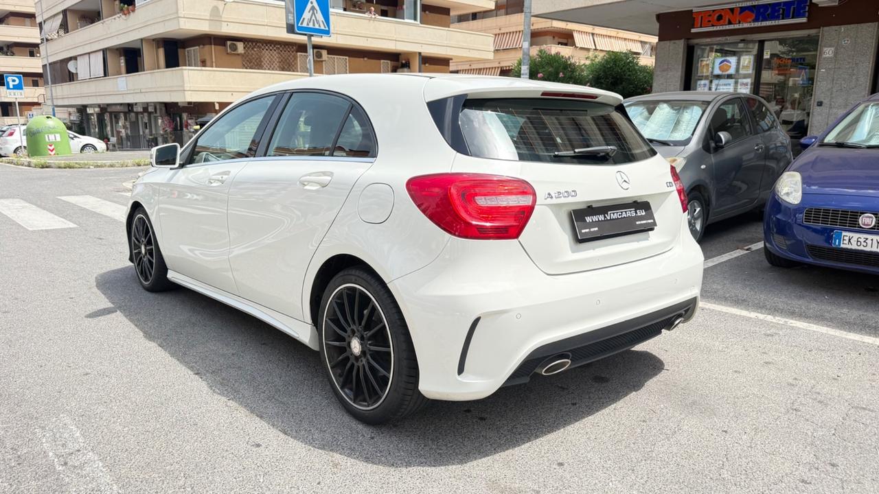 Mercedes-benz A 200 d Automatic Premium LED PDC ALCANTARA NAVI BLUETOOTH