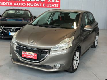 Peugeot 208 1.4 HDi 68 CV 5 porte Allure