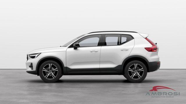 VOLVO XC40 B3 Mild hybrid Benzina Plus Dark