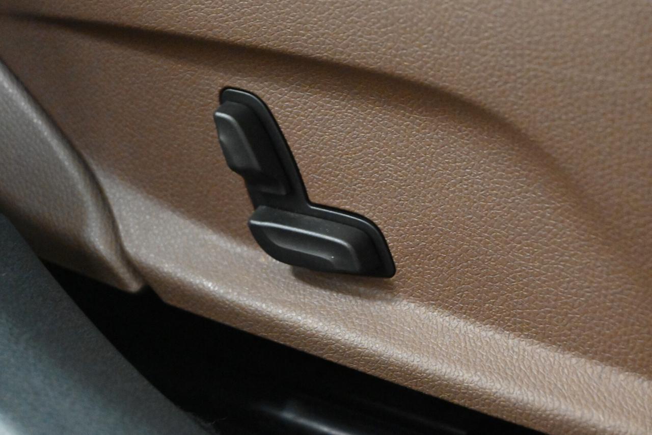 MERCEDES Classe E (W/S213) E 220 d S.W. 4Mati...