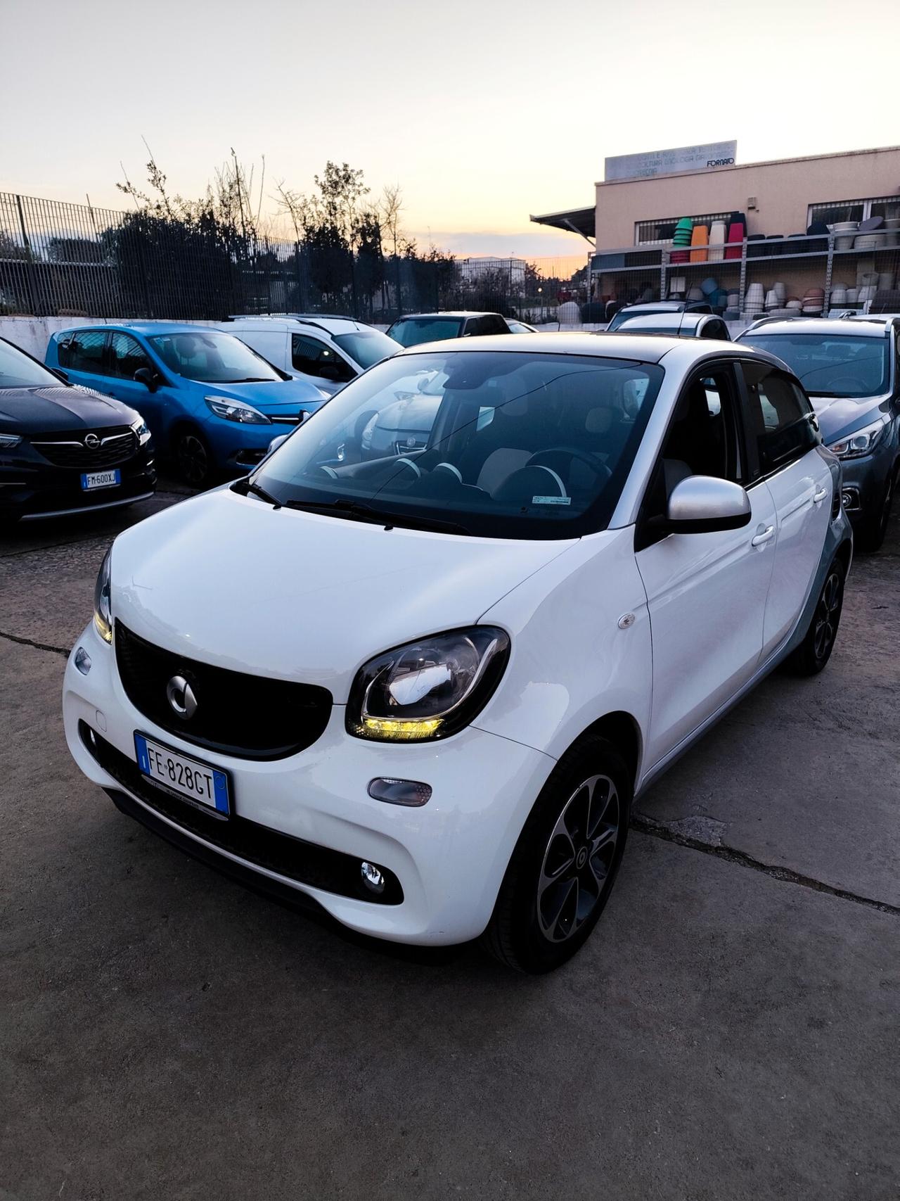 Smart ForFour 70 1.0 Passion