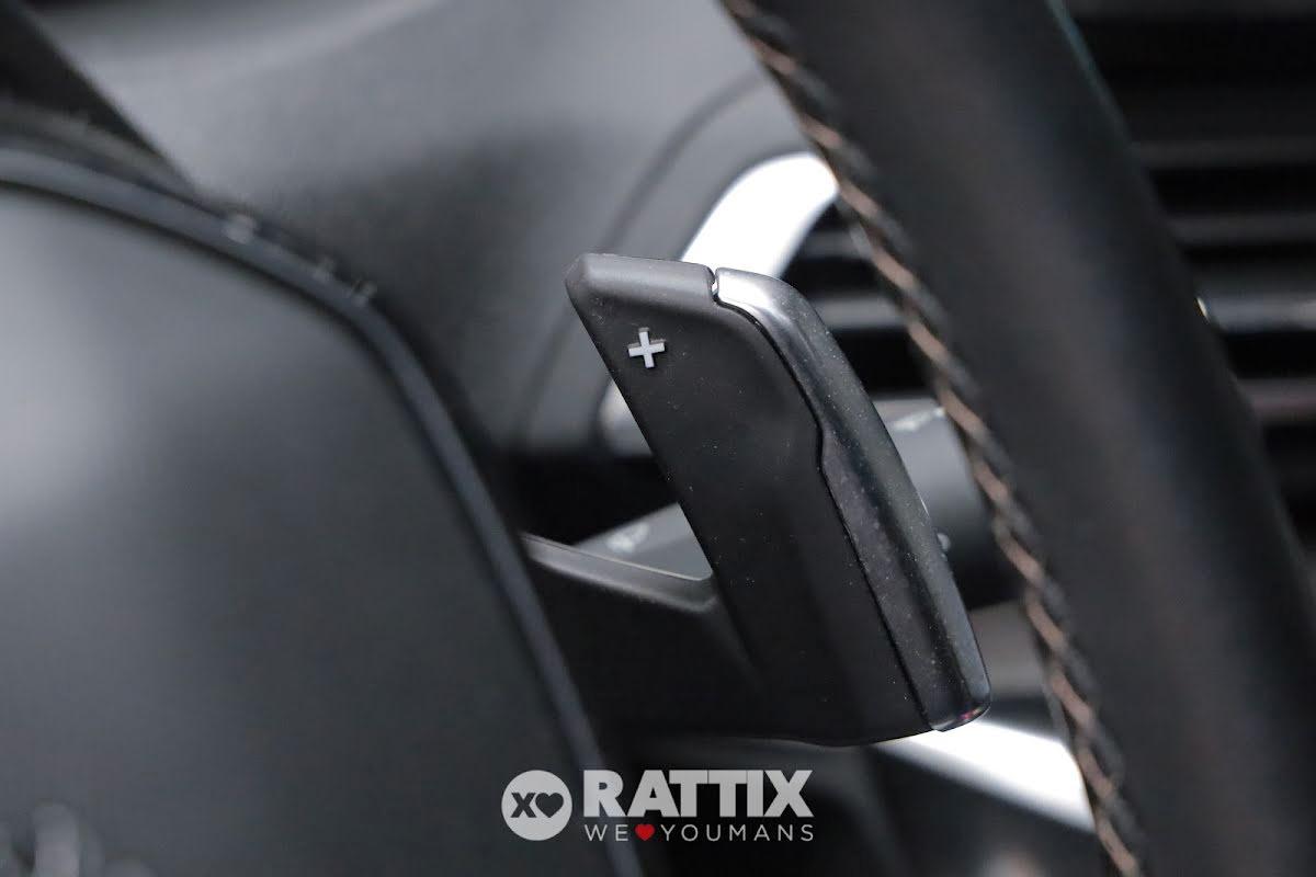 Peugeot 3008 1.6 Hybrid4 PHEV 300CV GT Pack e-EAT8