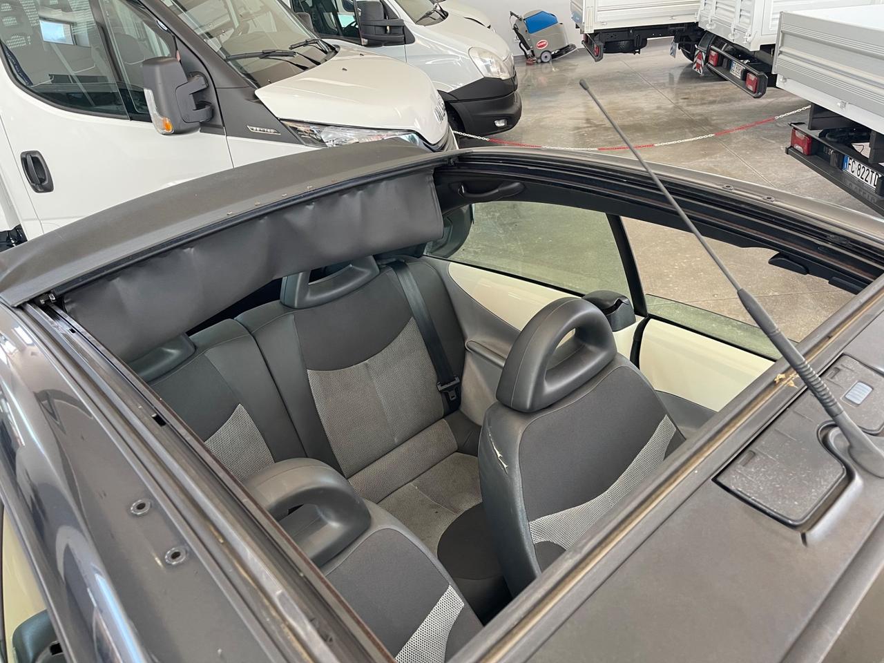 Citroen C3 Pluriel 1.4 HDi 70CV Elegance