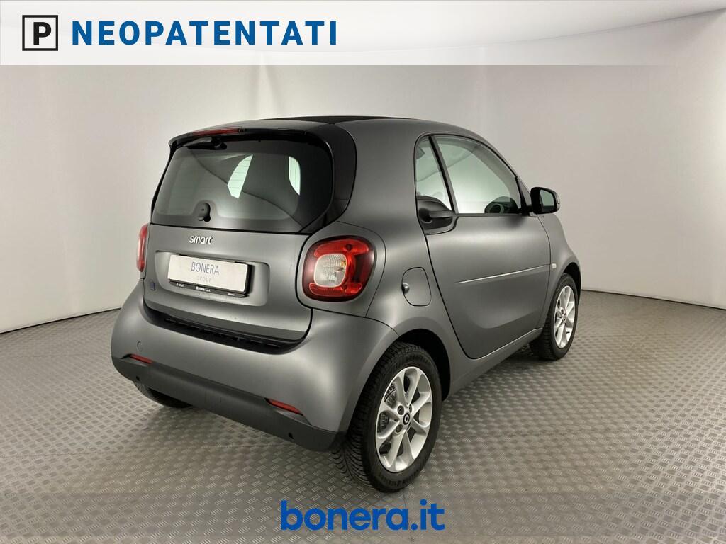 Smart fortwo coupe EQ Youngster