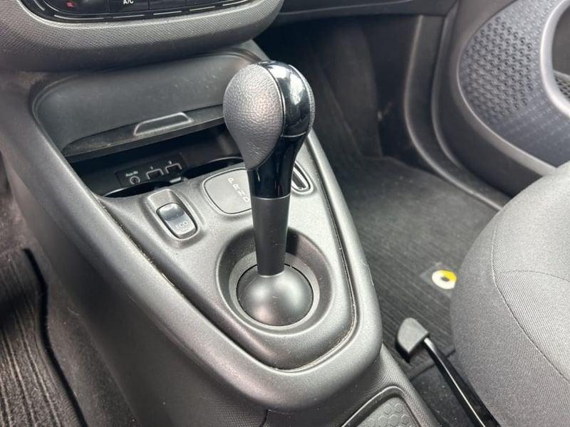 smart fortwo EQ PASSION 4,6KW