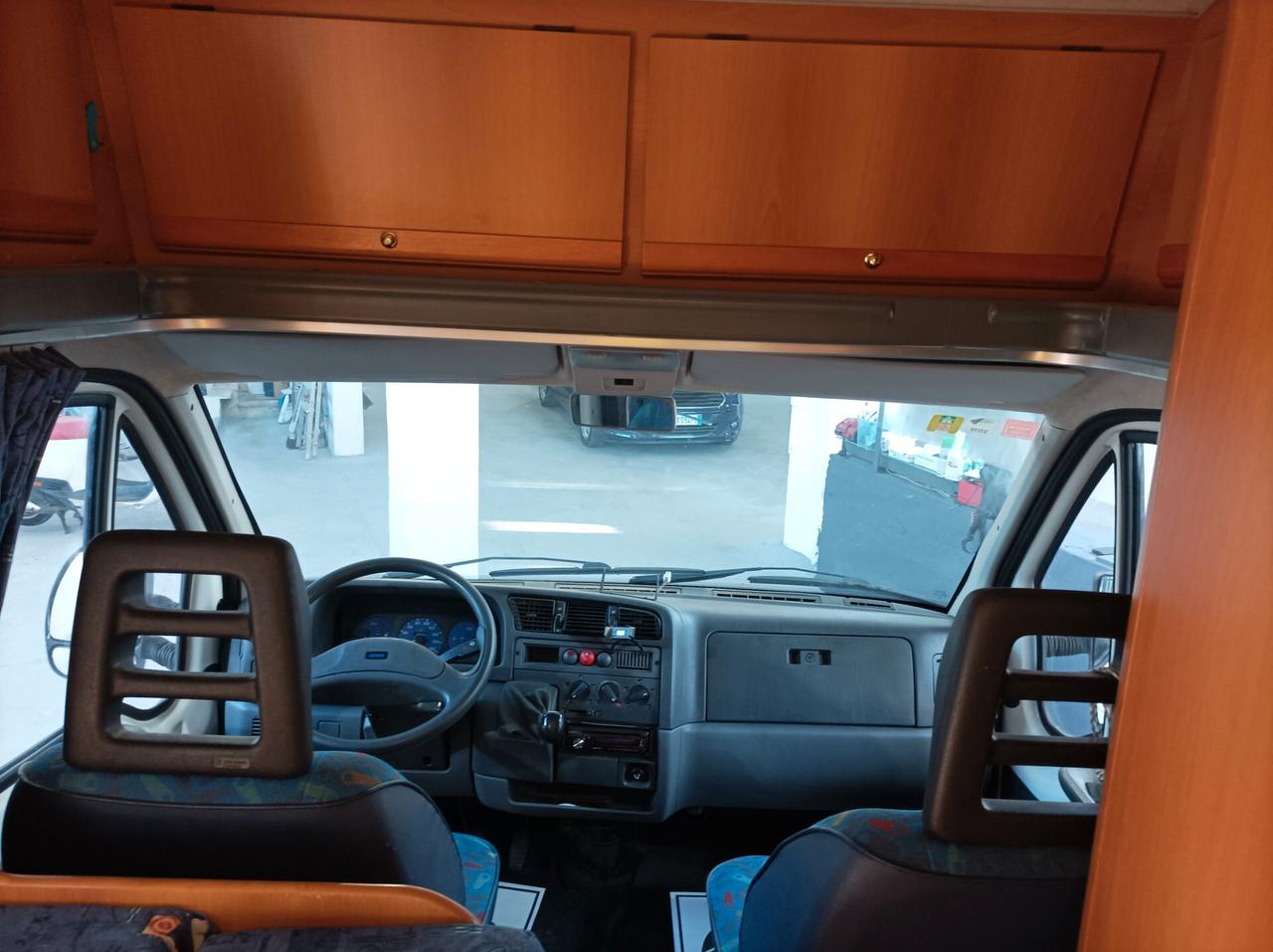 Miller FIAT DUCATO 2800 JTD MOBILVETTA (MILLER STATES)