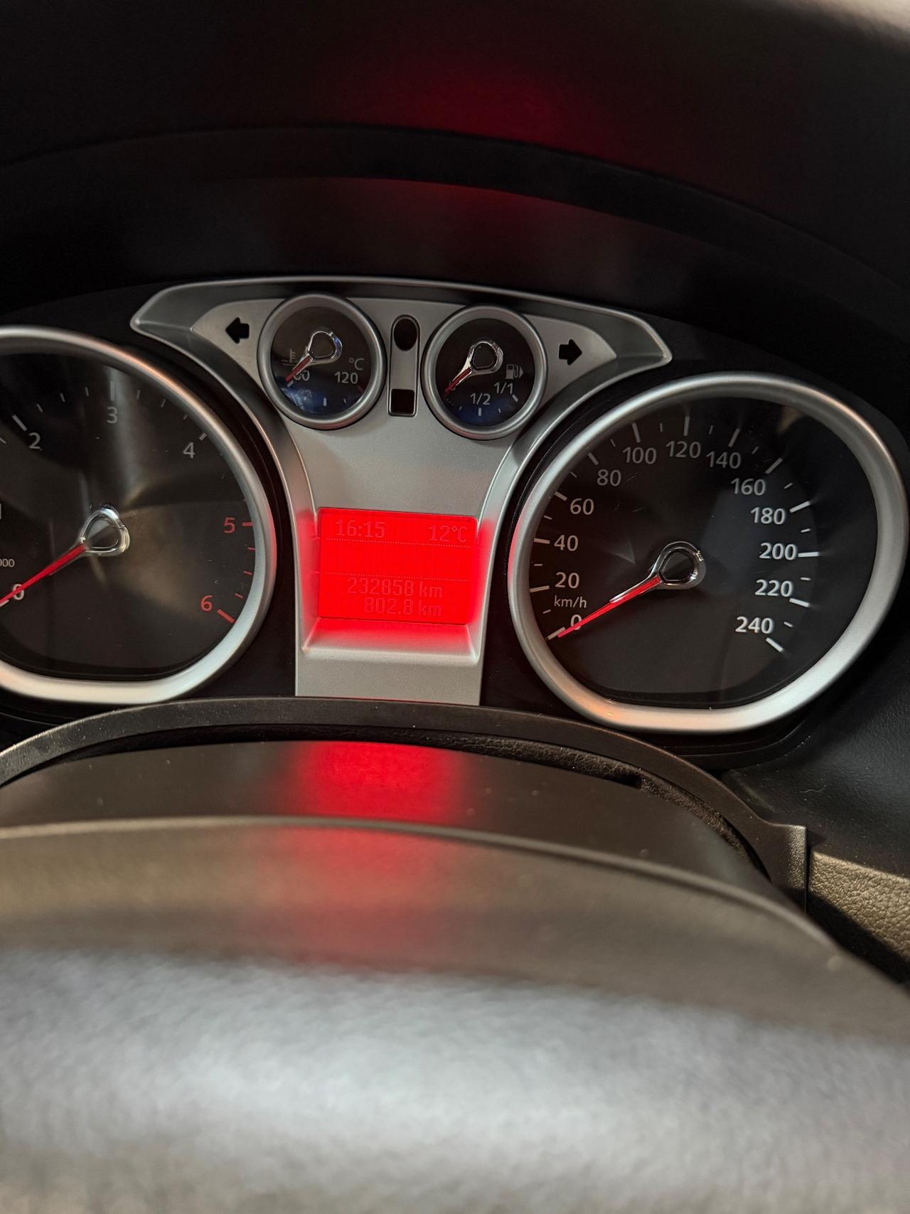 Ford Focus 1.6 TDCi (110CV) SW Tit. DPF