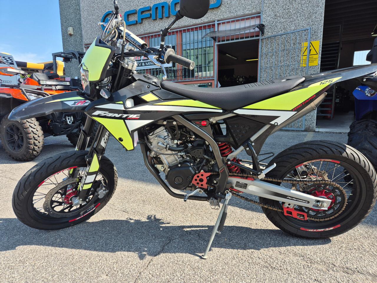 Fantic Motor XMF 125 MOTARD - 2022 - GARANZIA 12 MESI - RATE FINANZIABILE