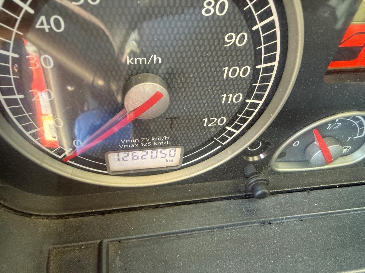 Iveco Stralis 190S31 isotermico con frigo 0°C e sponda