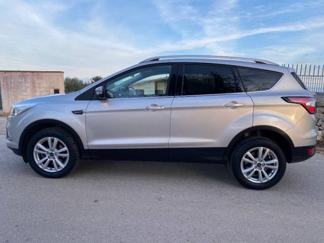 Ford Kuga 1.5 tdci Business s&s 2wd 120cv my18