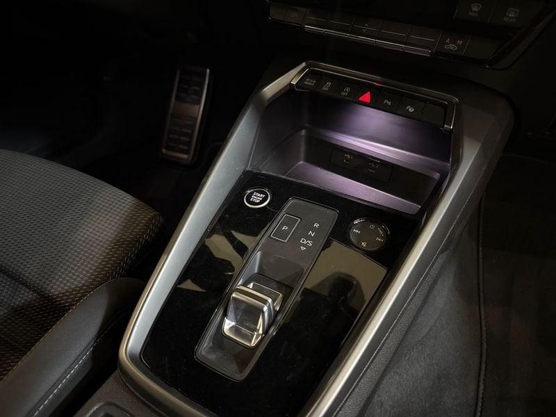 Audi A3 Sportback 35 2.0 tdi Identity Black s-tronic