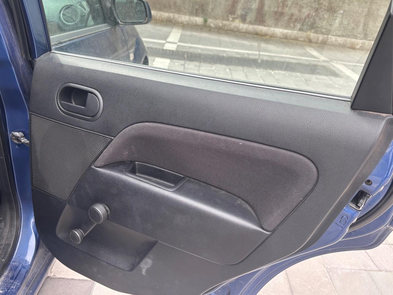 Ford Fiesta 1.4 TDCi 5p. Clever