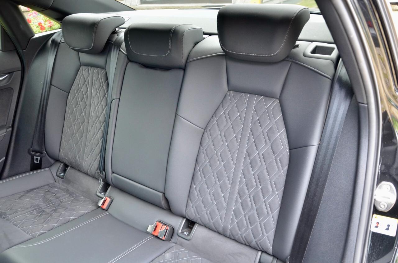 AUDI S3 SEDAN 2.0 TFSI SPORT ATTITUDE QUATTRO 310cv S-TRONIC, IVA SUL 100%, TETTO, SCARICO MILLTEK, BANG&OLUFSEN, TOTAL BLACK, 20″, PERMUTE