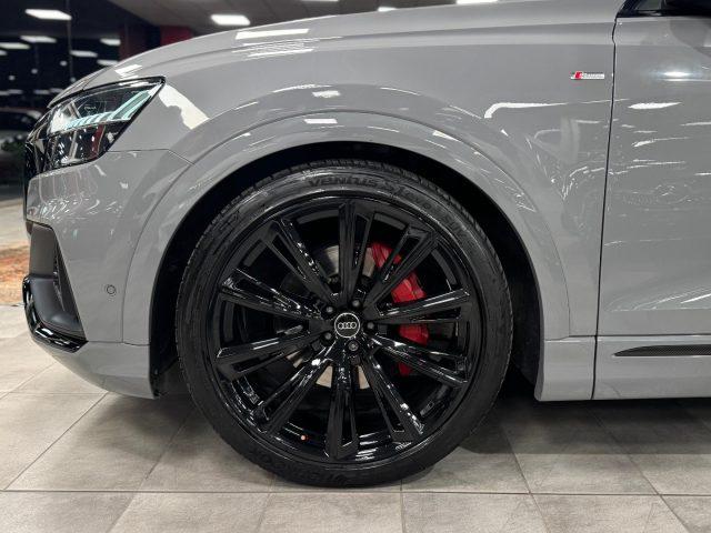 AUDI Q8 50 TDI 286 CV QUATTRO TIP. COMPETITION *UNIPROP*