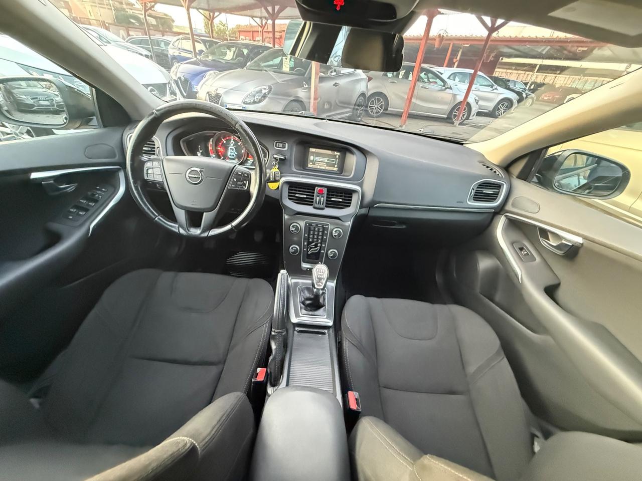 V40 D2 1.6 Summum-rate-( 125 Mila km ) -rate