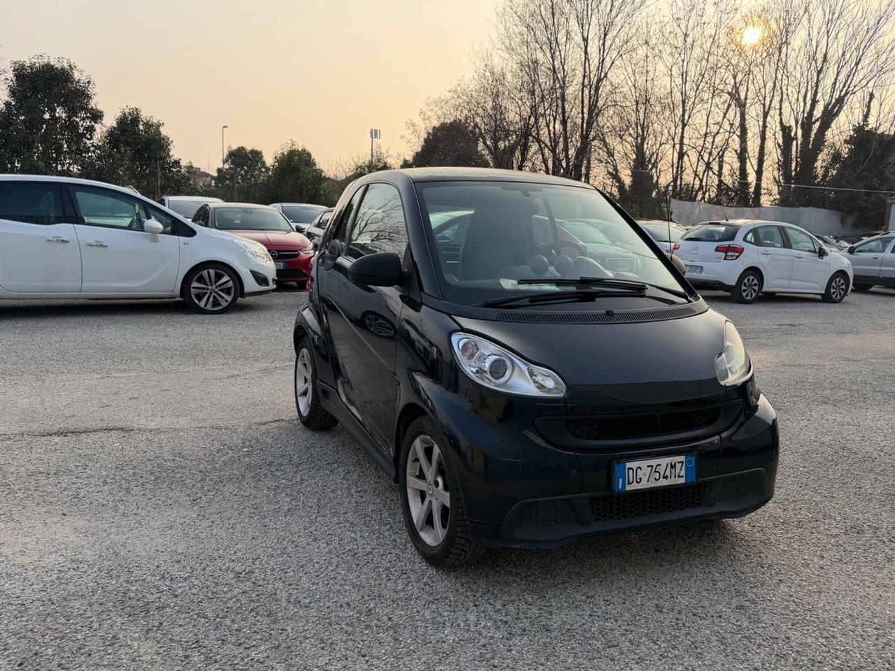 Smart ForTwo 1000 52 kW coupé pure