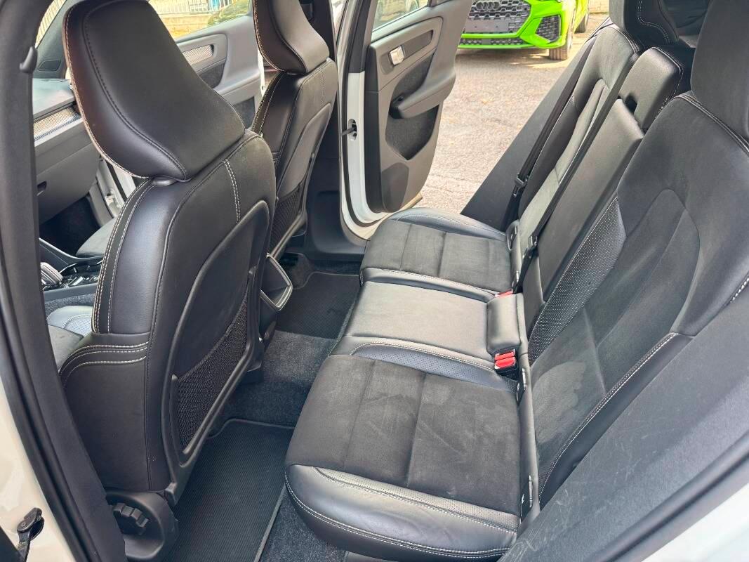 Volvo XC40 2.0 D3 R-Design Geartronic