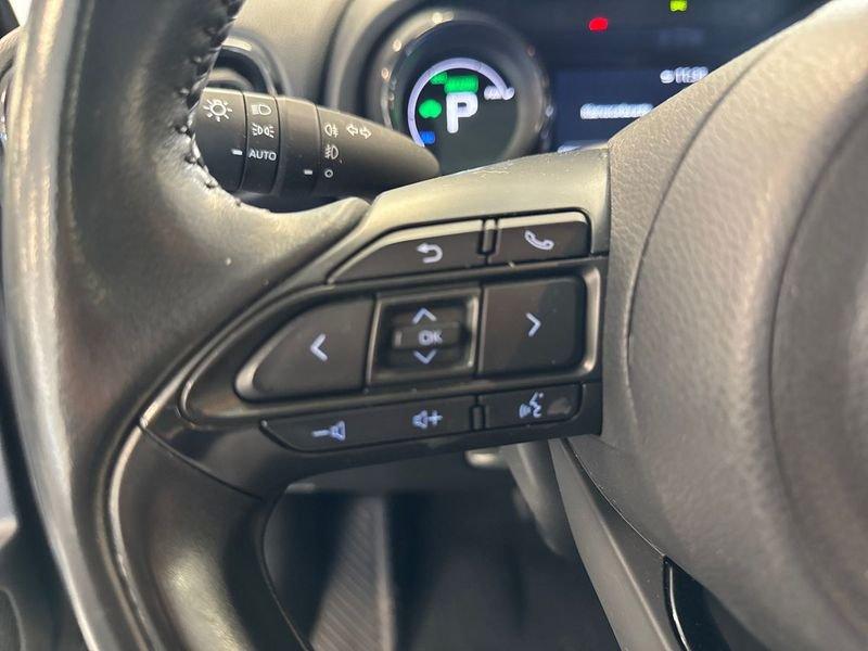 Toyota Yaris Hybrid Trend MY22