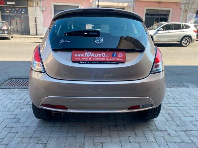 Lancia Ypsilon 1.2 69 CV 5 porte Gold