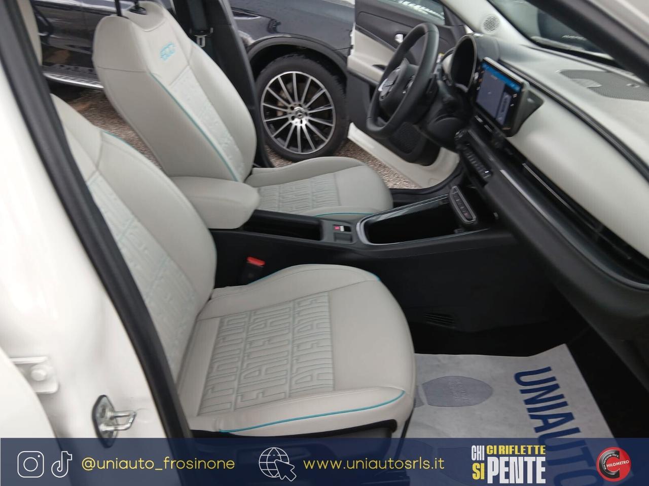 Fiat 600 Hybrid 110 CV DCT MHEV La Prima