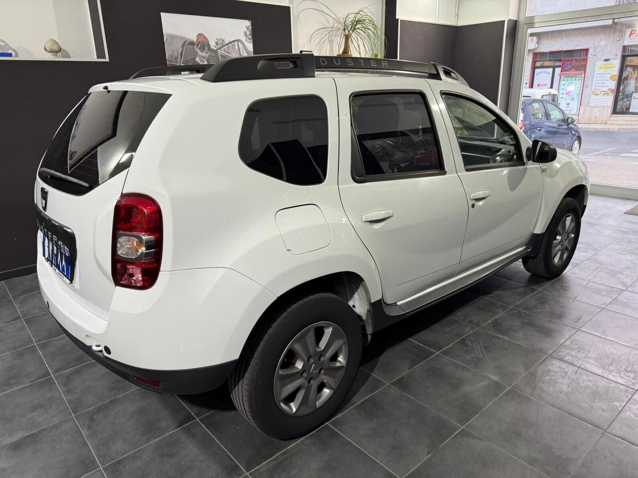 Dacia Duster 1.5 dCi 110CV con gancio unipro