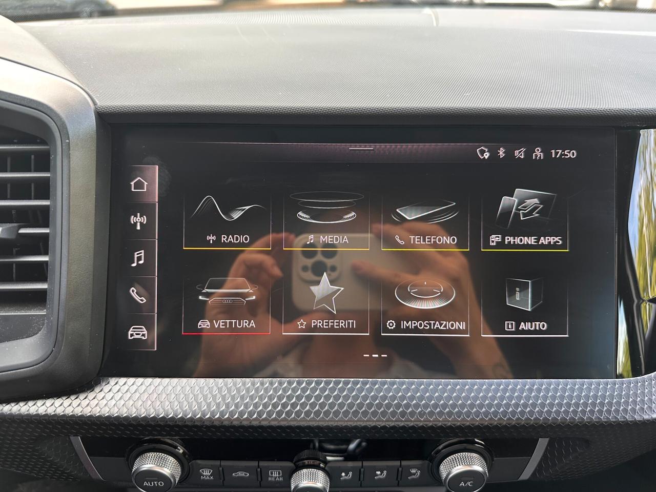 Audi A1 allstreet 30 TFSI S tronic Business