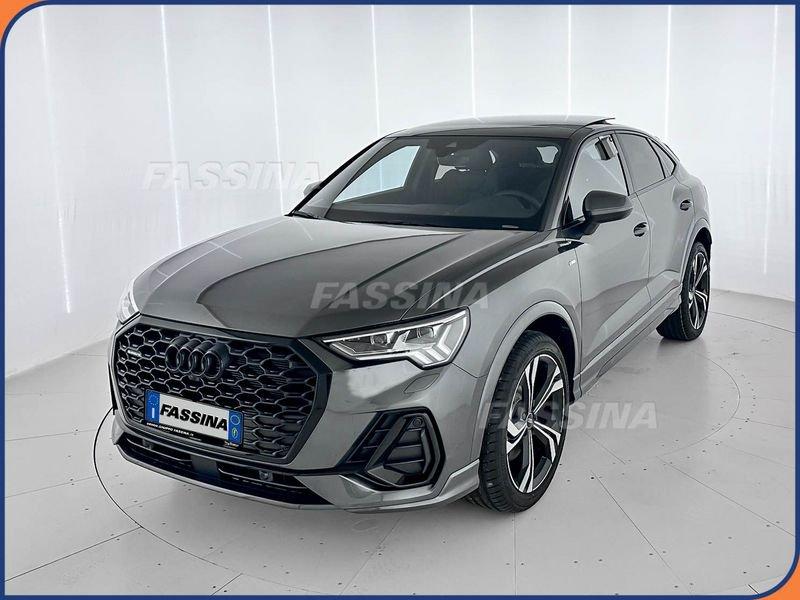 Audi Q3 SPB 40 TDI quattro S tronic S Line Identity Black
