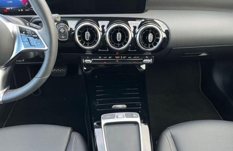Mercedes-Benz Classe A A 200 Progressive Advanced auto FULL LED NAVI