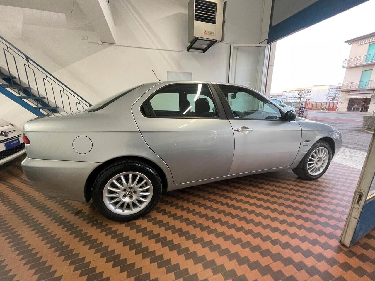 Alfa Romeo 156 1.9 JTD Business