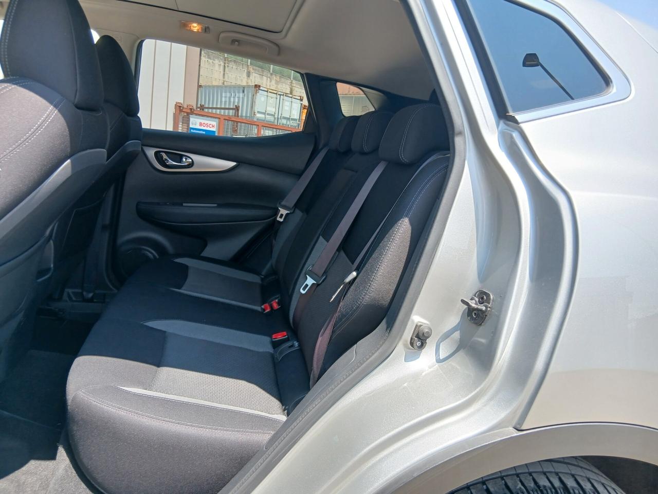 Nissan Qashqai 1.5 dCi N-Connecta