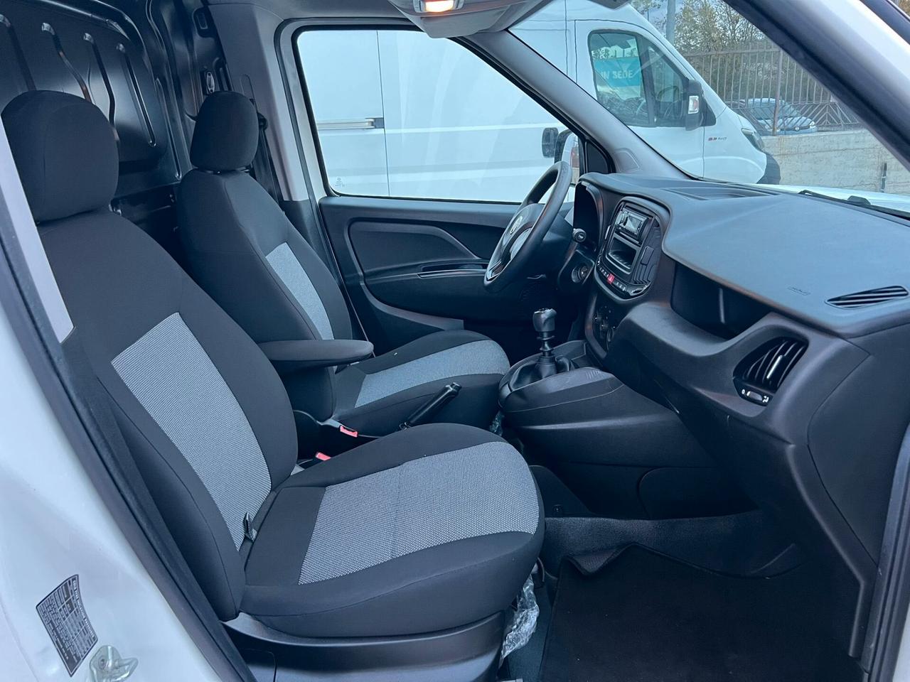 Fiat Doblo 1.6 M.jet 105CV 6M -TETTO ALTO- IVA ESCLUSA