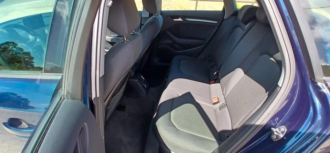 Volkswagen Touran 7 Posti 1.6 TDI Comfortline - 2014