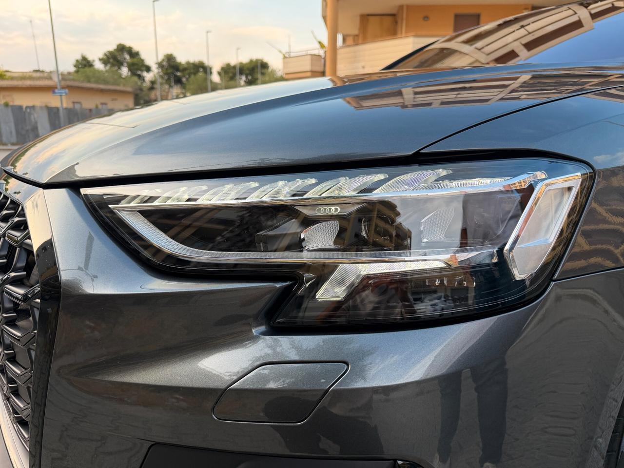 Audi A8 S8 TFSI quattro tiptronic s-line