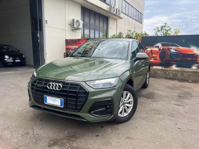 AUDI Q5 40 TFSI quattro S tronic Identity Black