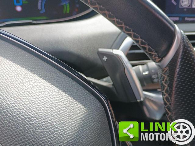PEUGEOT 3008 Hybrid4 300 e-EAT8 GT Line