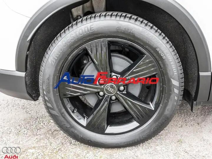 Audi Q4 35 ANDROID AUTO 18" SENS PARK CRUISE CONTROL VETRI SCURI NAVY