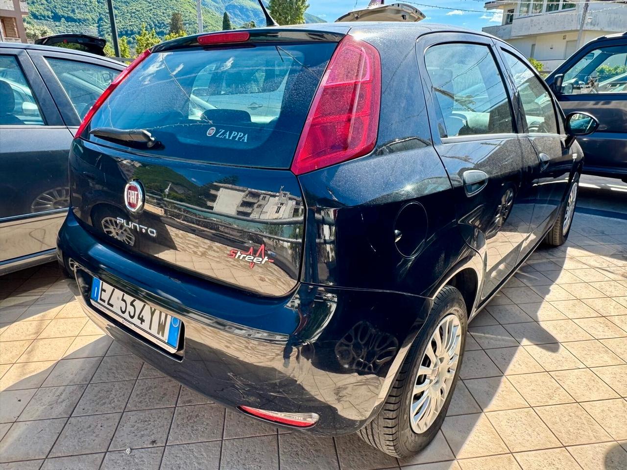 Fiat Punto 1.3 MJT II 75 CV 5 porte Street