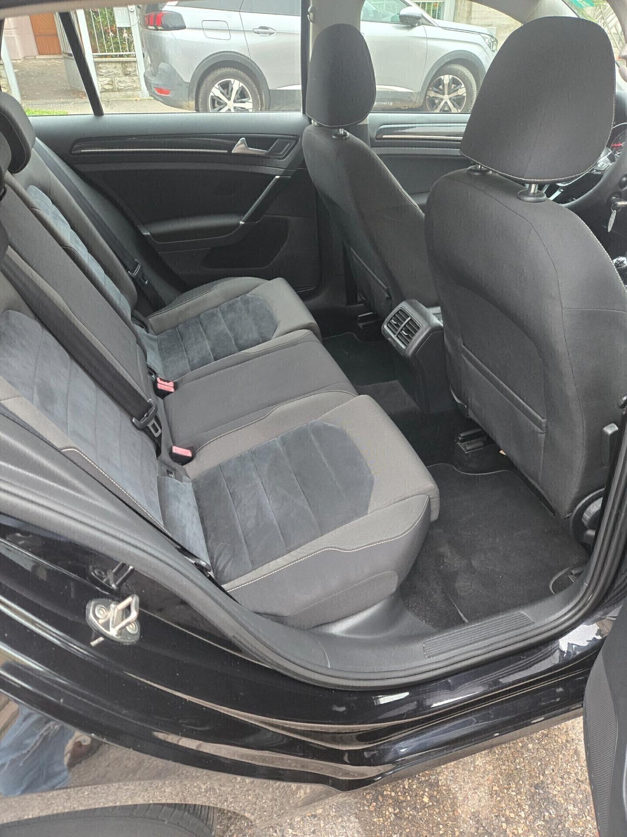 Volkswagen Golf Business 1.4 TGI 5p. Highline BlueMotion