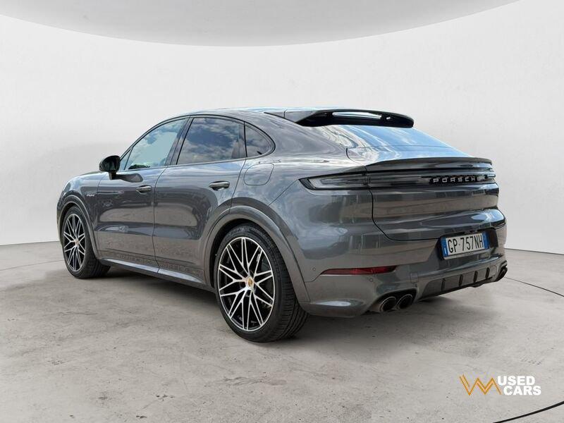 Porsche Cayenne Coupè 3.0 V6 E-Hybrid