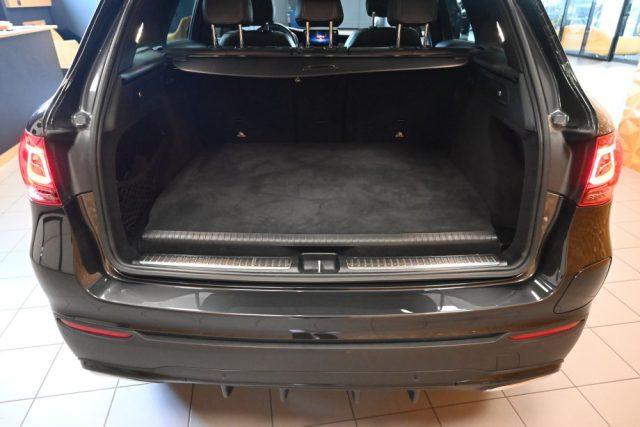 MERCEDES-BENZ GLC 300 e 4MATIC EQ-POWER AMG PREMIUM PLUS TETT.RADAR FULL
