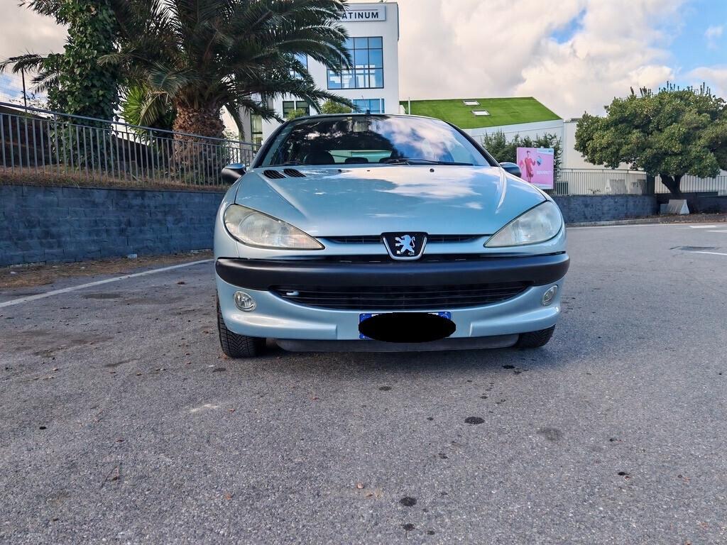 Peugeot 206 benzina come nuova 110.000 Km